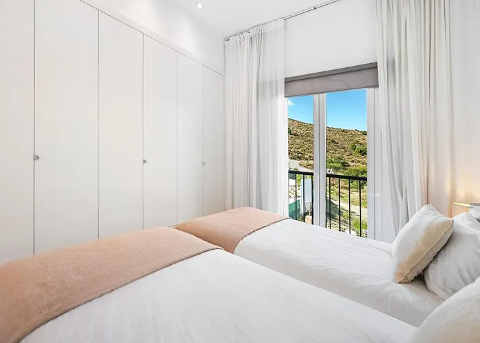 Paraiso Pueblo 에스테포나