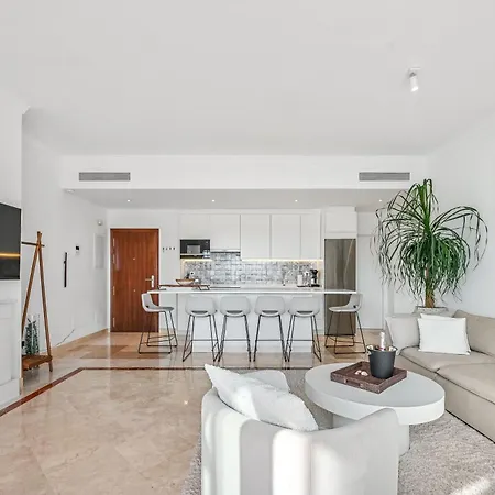Paraiso Pueblo Lägenhet Estepona
